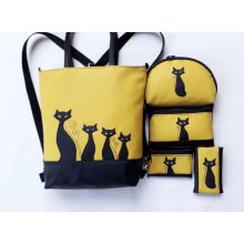 Boszorkány cicái 5 dbos szett (táska + tárca + neszeszer + kulcstartó+ kártytartó)