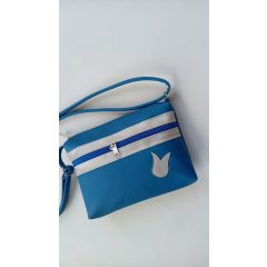 Kiskedvenc kék-ezüst