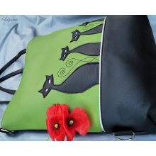 Boszorkány cicái fűzöldben + kártyatartóval