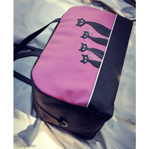 RENDELHETŐ!!!  Boszorkány cicái utazós