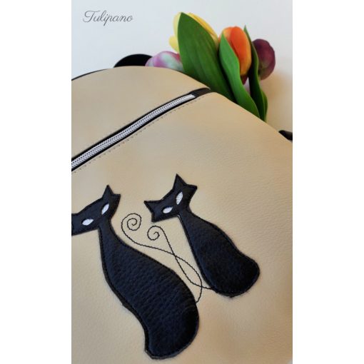 RENDELHETŐ  Elegancia hátitáska