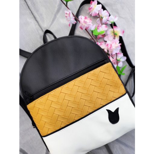 RENDELHETŐ  ŐSZ hátitáska