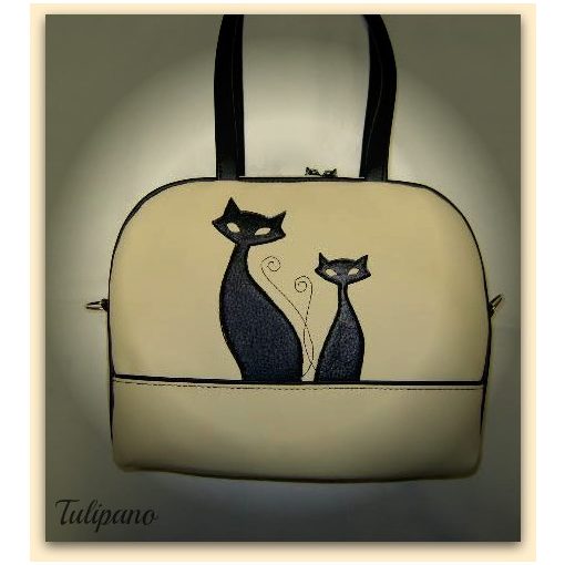 RENDELHETŐ!!!   Kis kézitáska cicákkal