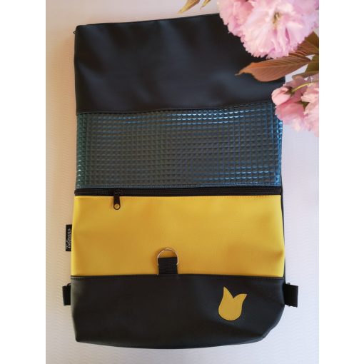 Medencében napsugár rolltop táska