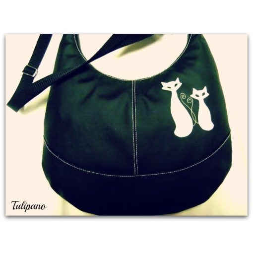 Cicád is belefér szett több szinben