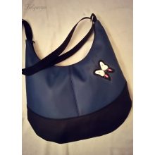  Cicád is belefér táska tárcával több színben